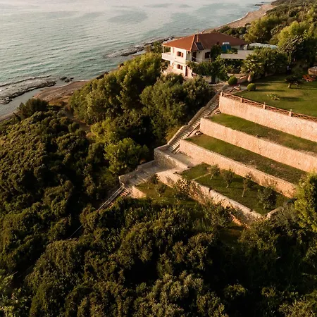 Casa de Férias Atlas Kástro Tornéze