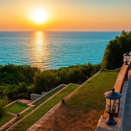 Villa Atlas Kástro Tornéze