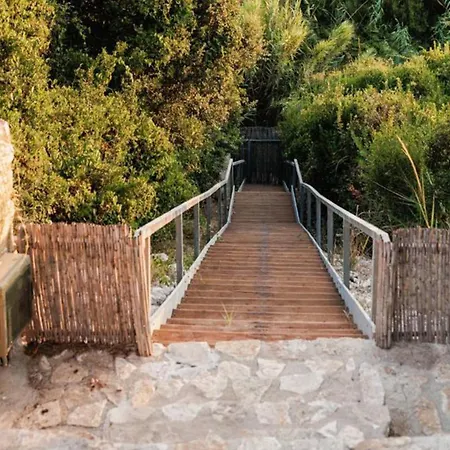 Atlas Villa Kástro Tornéze